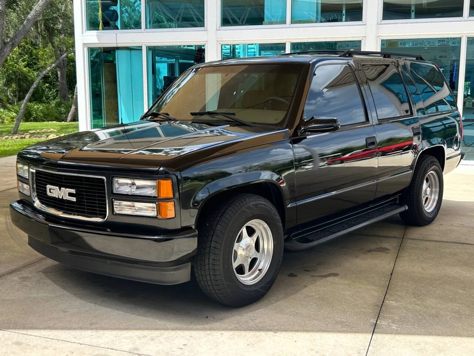 1996 GMC Yukon 1st Gen - Image 9 of 21