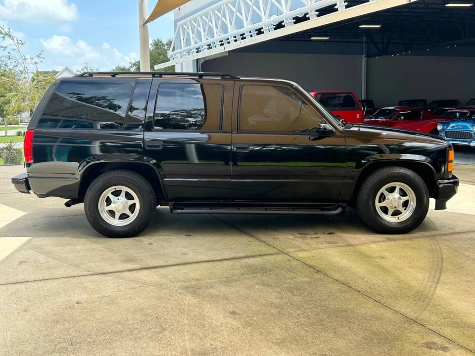 1996 GMC Yukon 1st Gen - Image 4 of 21