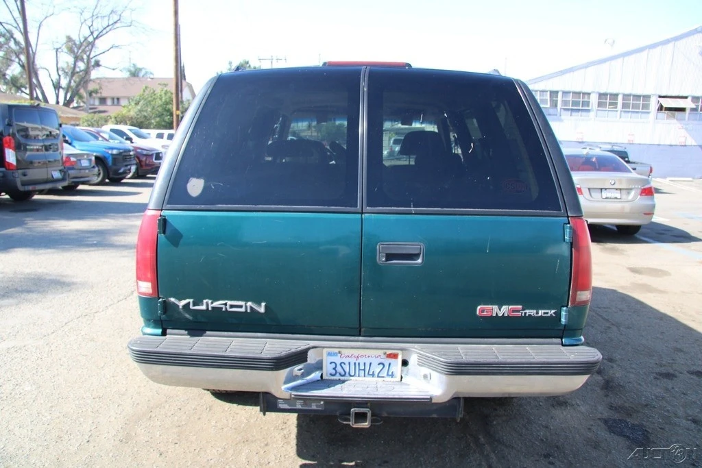 1996 GMC Yukon 1st Gen - Image 5 of 21
