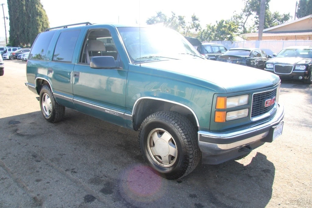 1996 GMC Yukon 1st Gen - Image 8 of 21