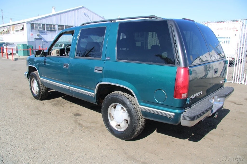 1996 GMC Yukon 1st Gen - Image 4 of 21