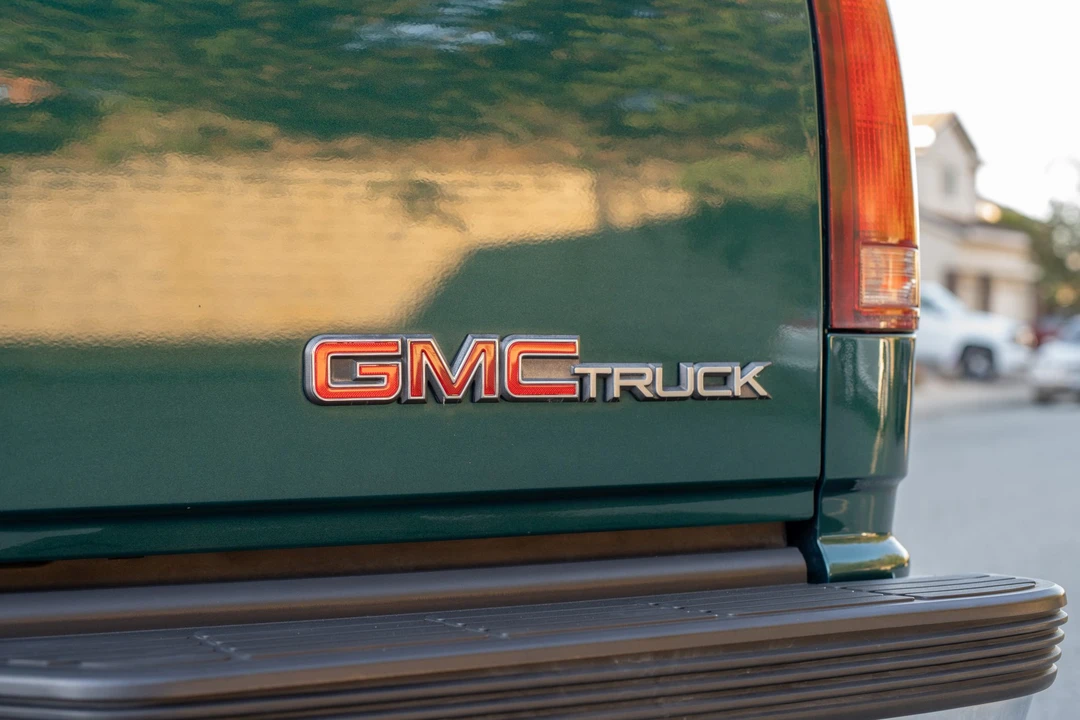 1996 GMC Yukon 1st Gen - Image 28 of 31