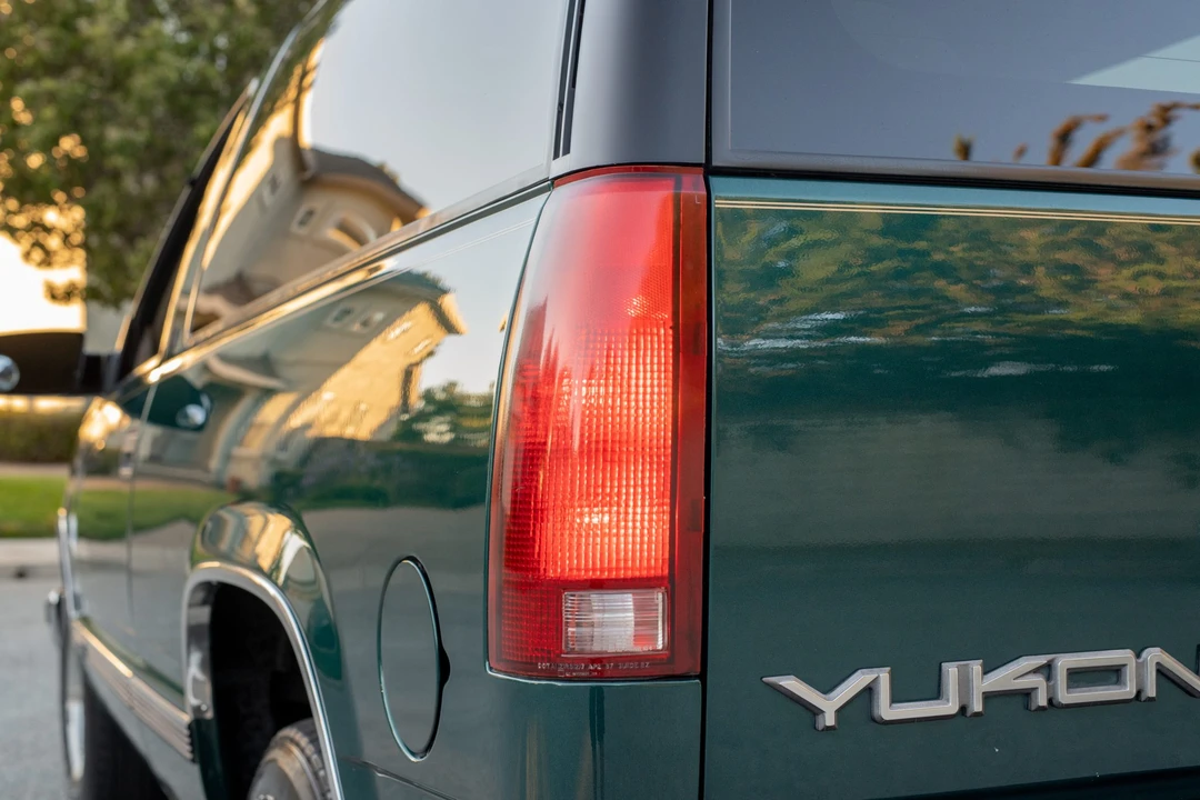 1996 GMC Yukon 1st Gen - Image 25 of 31