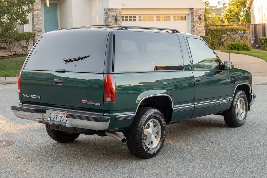 1996 GMC Yukon 1st Gen - Image 4 of 31