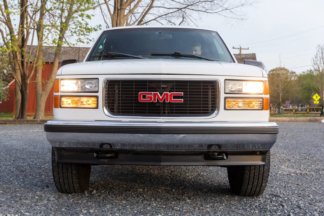 1996 GMC Yukon 1st Gen - Image 10 of 31