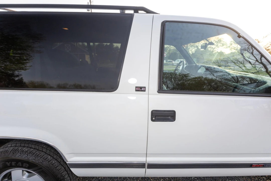 1996 GMC Yukon 1st Gen - Image 25 of 31