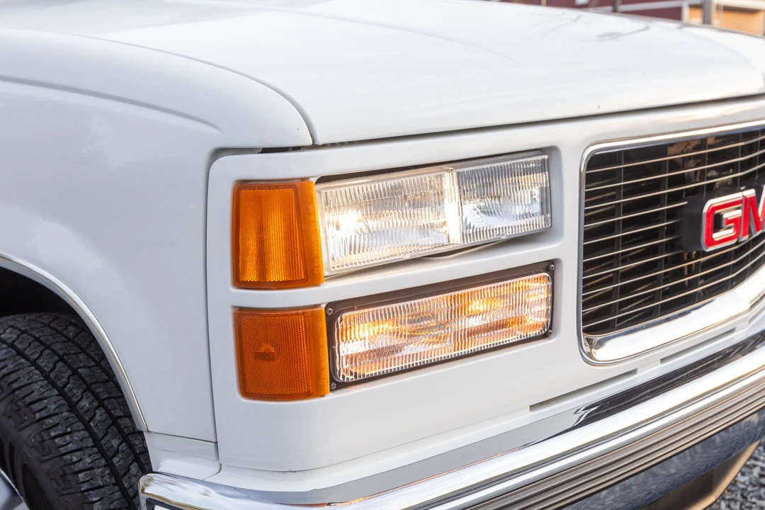 1996 GMC Yukon 1st Gen - Image 11 of 31