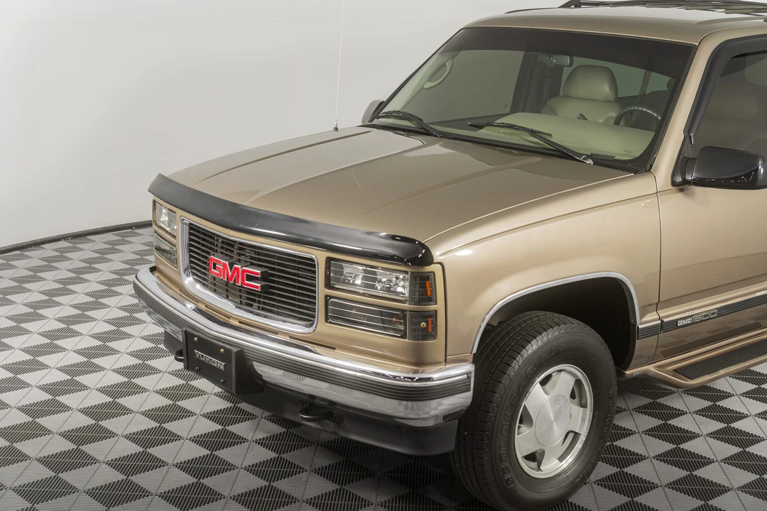 1996 GMC Yukon 1st Gen - Image 28 of 31