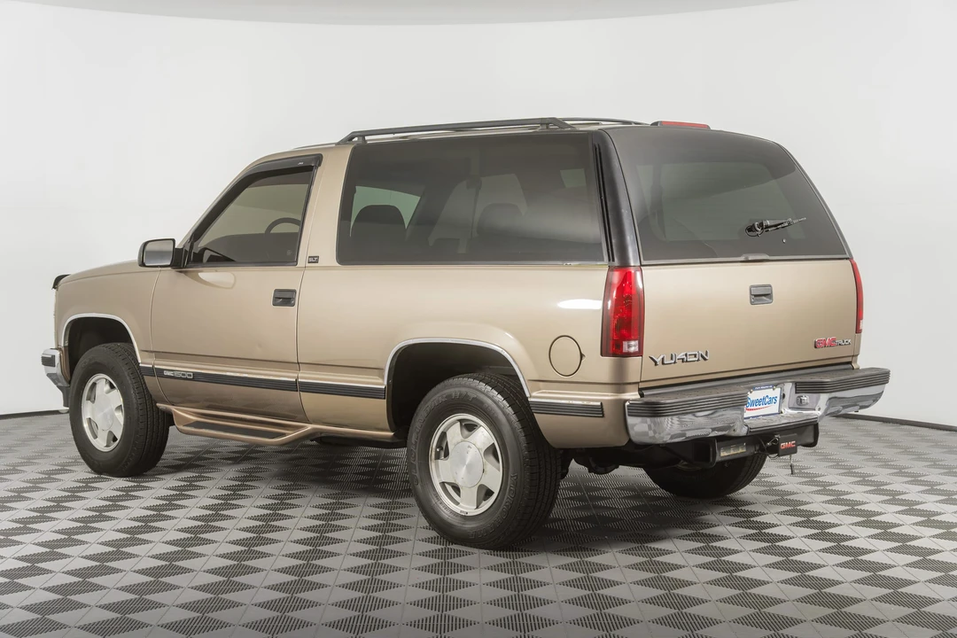 1996 GMC Yukon 1st Gen - Image 12 of 31