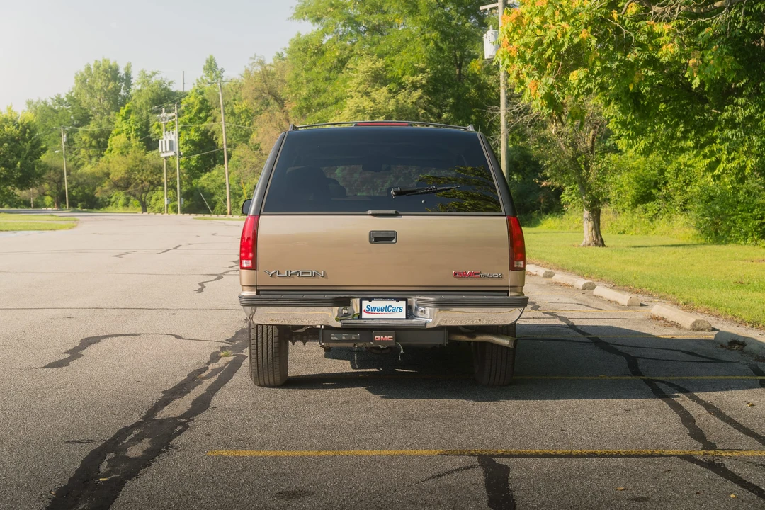 1996 GMC Yukon 1st Gen - Image 25 of 31