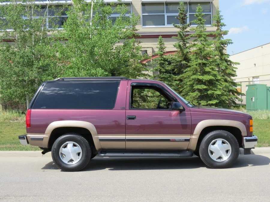 1996 GMC Yukon 1st Gen - Image 10 of 11