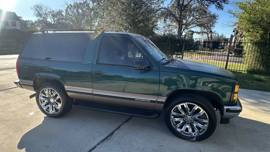 1996 GMC Yukon 1st Gen - Image 4 of 5