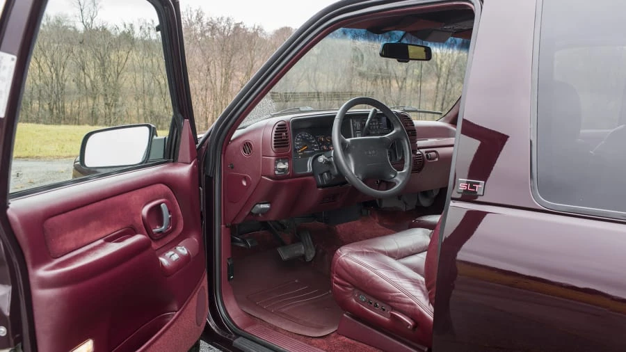 1996 GMC Yukon 1st Gen - Image 4 of 12