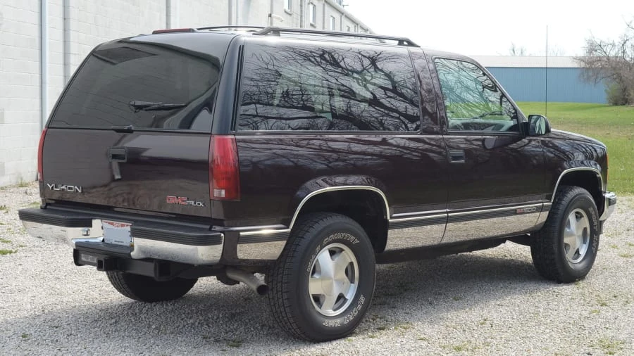 1996 GMC Yukon 1st Gen - Image 13 of 14