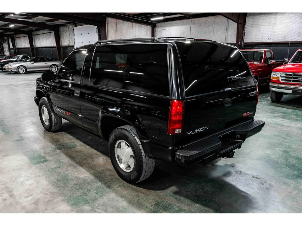 1996 GMC Yukon 1st Gen - Image 3 of 22