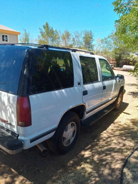 1996 GMC Yukon 1st Gen - Image 3 of 9