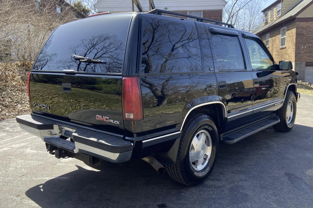 1996 GMC Yukon 1st Gen - Image 4 of 31