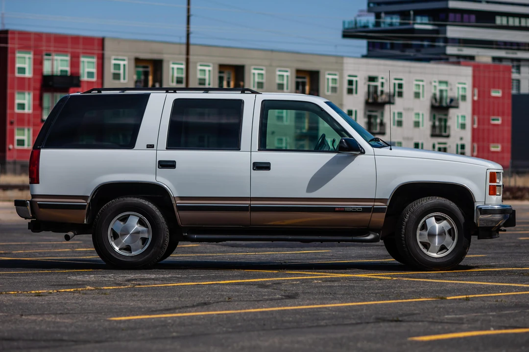 1996 GMC Yukon 1st Gen - Image 3 of 31