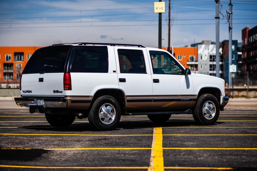 1996 GMC Yukon 1st Gen - Image 13 of 31