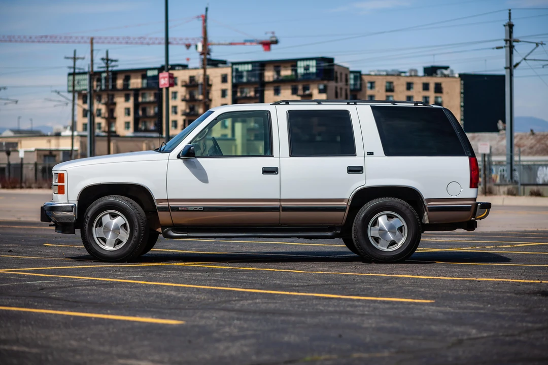 1996 GMC Yukon 1st Gen - Image 9 of 31