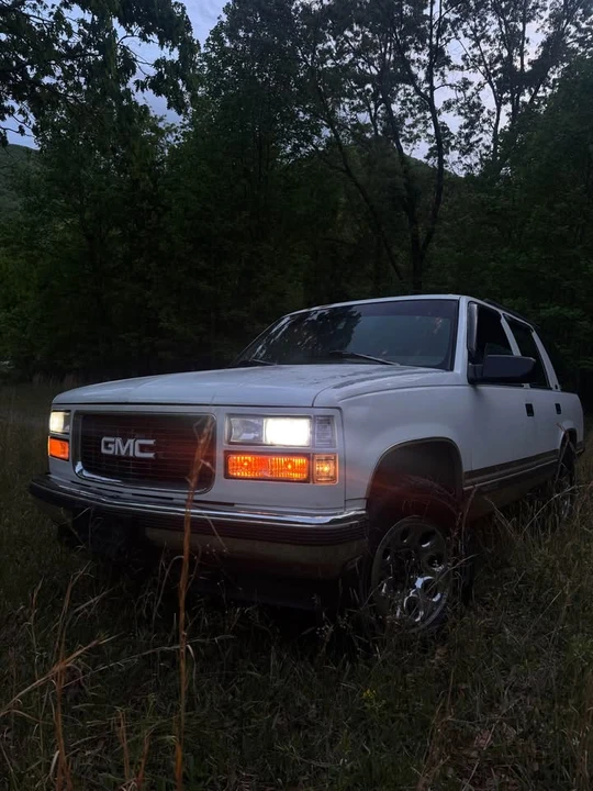 1996 GMC Yukon 1st Gen - Image 4 of 13