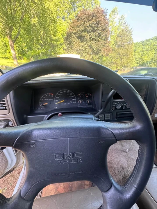 1996 GMC Yukon 1st Gen - Image 5 of 13