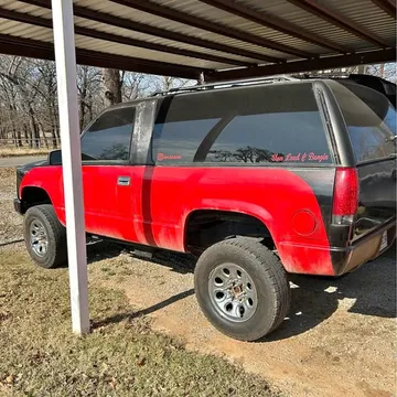 1996 GMC Yukon Sport Utility 2D