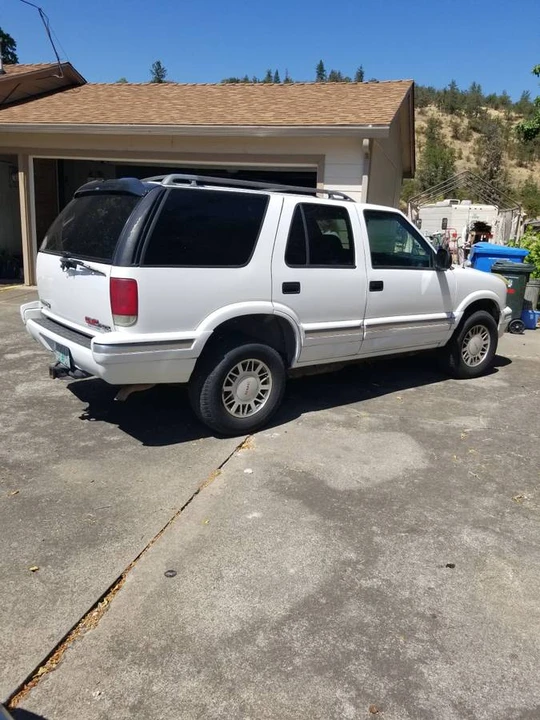 1996 GMC S-15 Jimmy 2nd Gen - Image 14 of 14