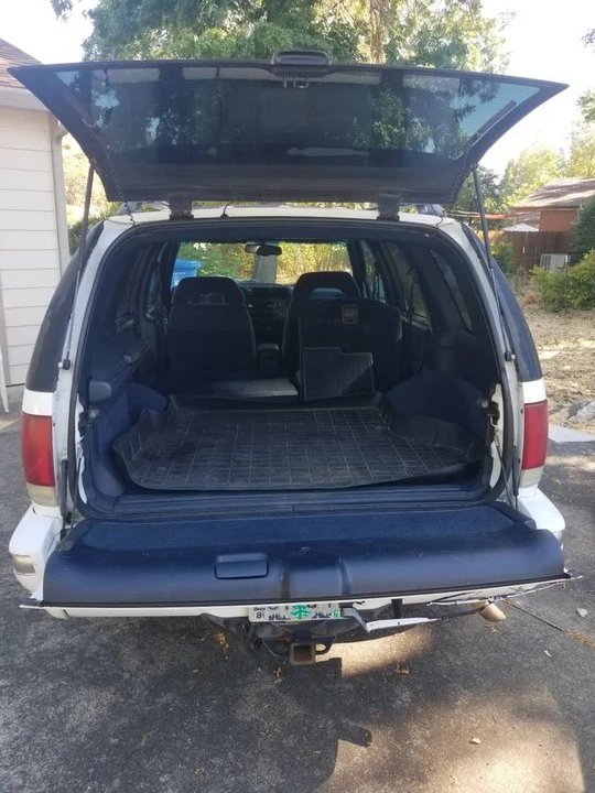 1996 GMC S-15 Jimmy 2nd Gen - Image 6 of 14