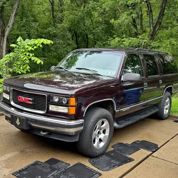 1996 GMC Suburban SLT