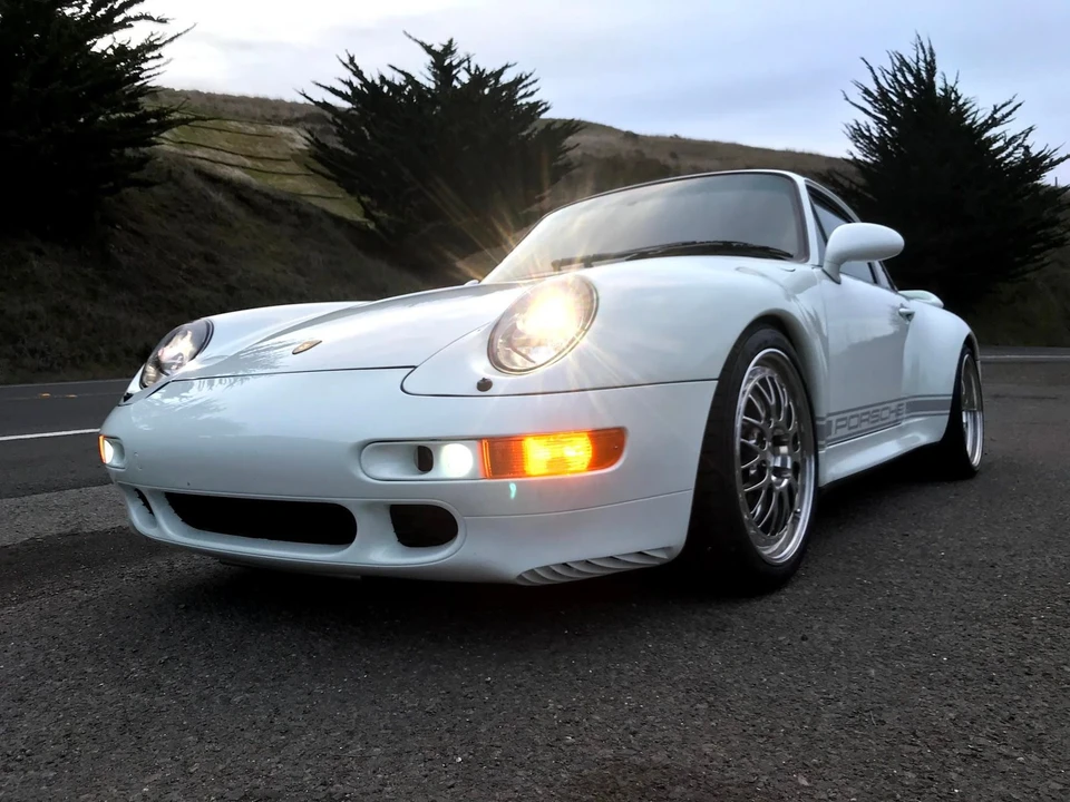1996 Porsche 993 Carrera 4S - Image 4 of 31