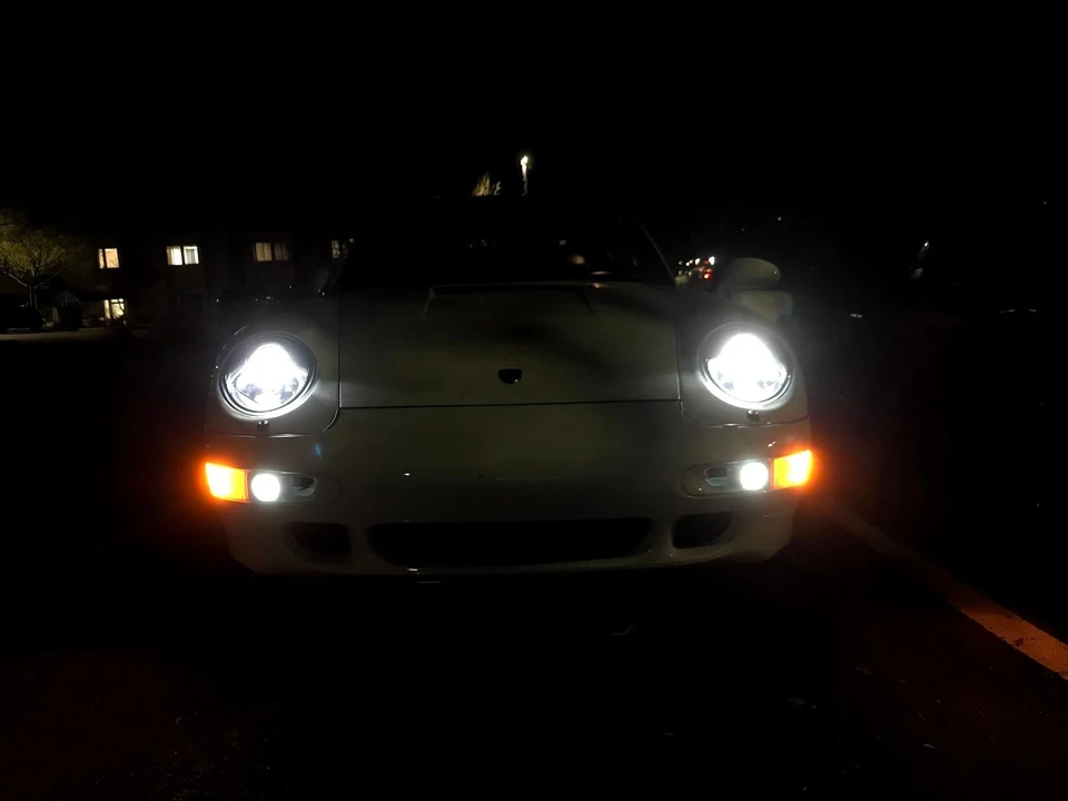 1996 Porsche 993 Carrera 4S - Image 6 of 31