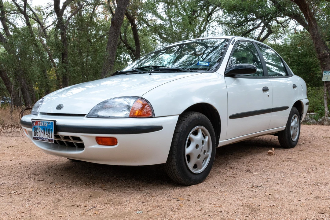 1996 Geo Metro - Image 7 of 31