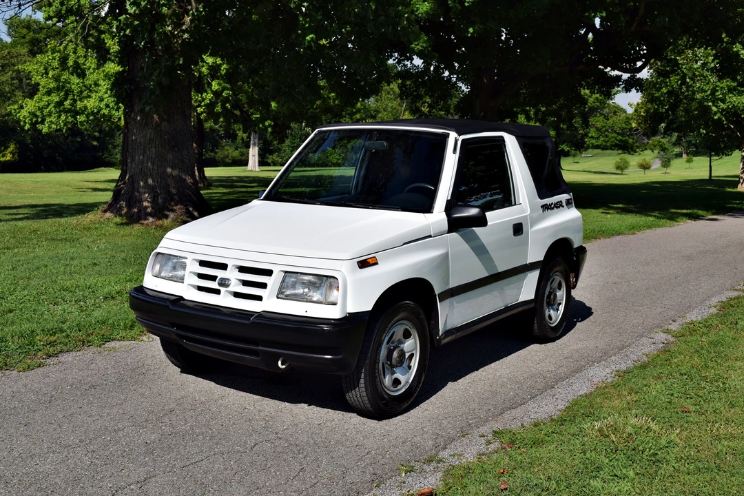 1996 Geo Tracker - Image 3 of 31