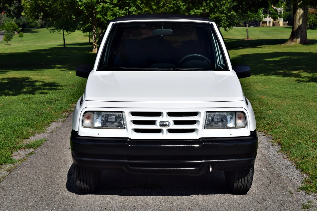 1996 Geo Tracker - Image 4 of 31