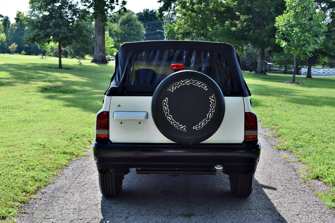 1996 Geo Tracker - Image 13 of 31