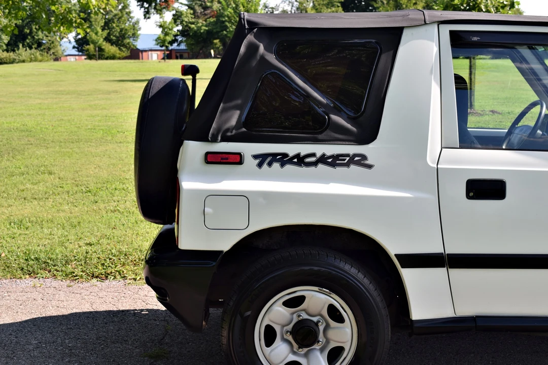 1996 Geo Tracker - Image 26 of 31