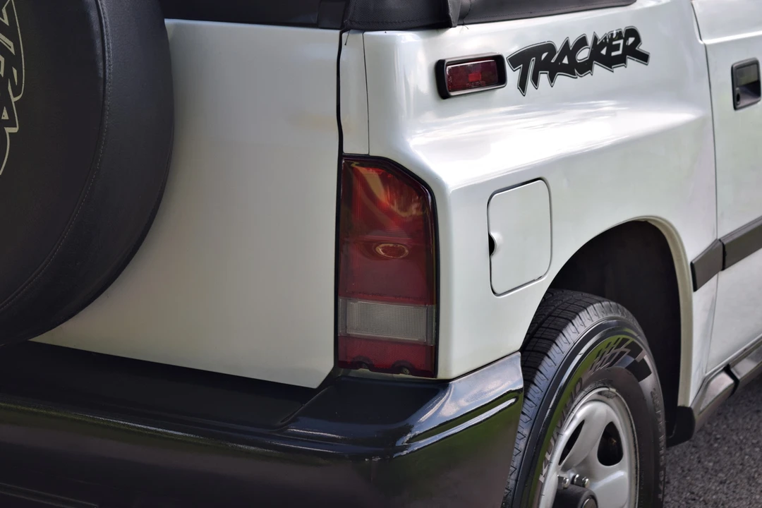 1996 Geo Tracker - Image 27 of 31