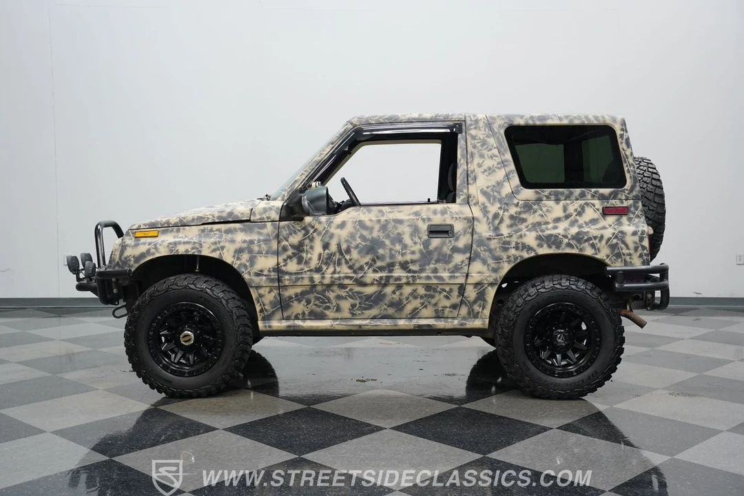 1996 Geo Tracker - Image 3 of 12