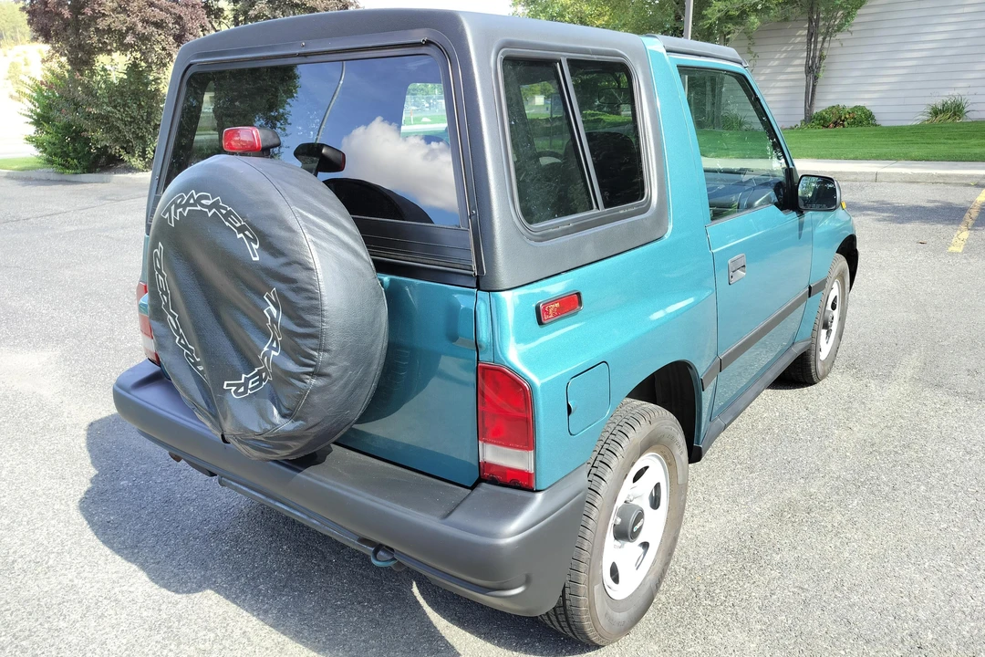 1996 Geo Tracker - Image 4 of 31