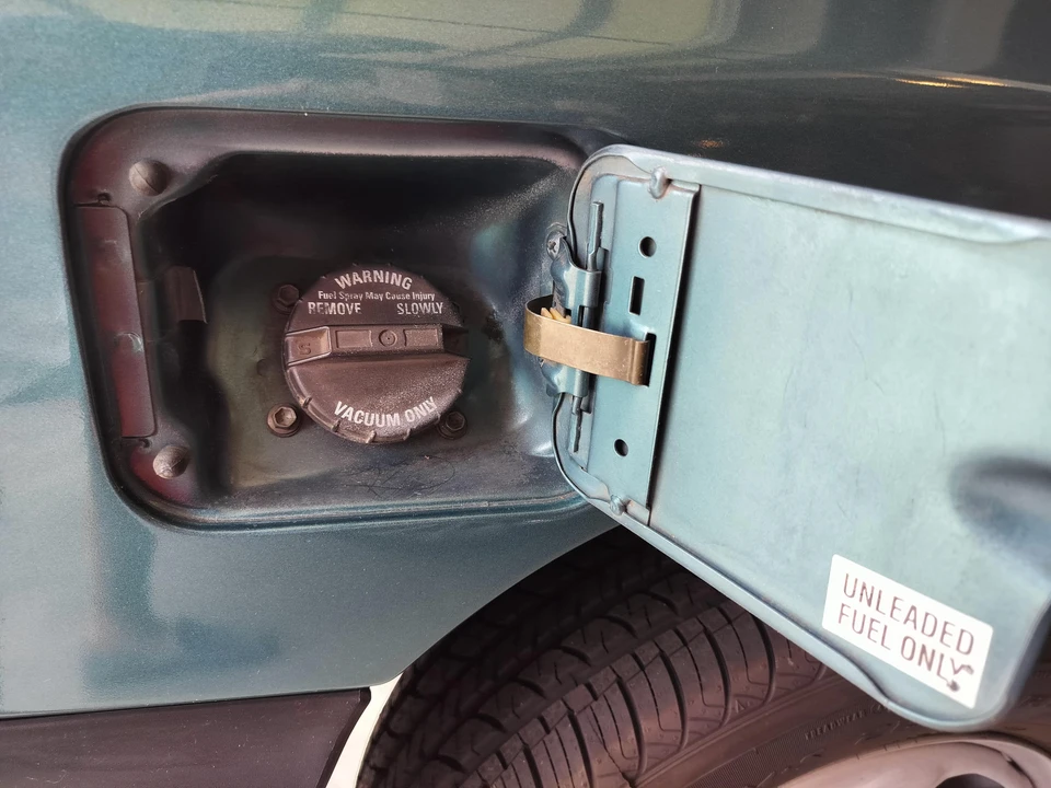 1996 Geo Tracker - Image 22 of 31