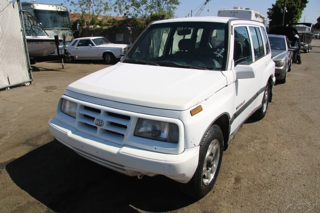 1996 Geo Tracker - Image 2 of 21