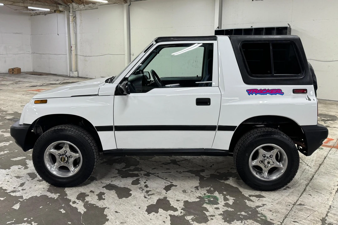 1996 Geo Tracker - Image 3 of 31