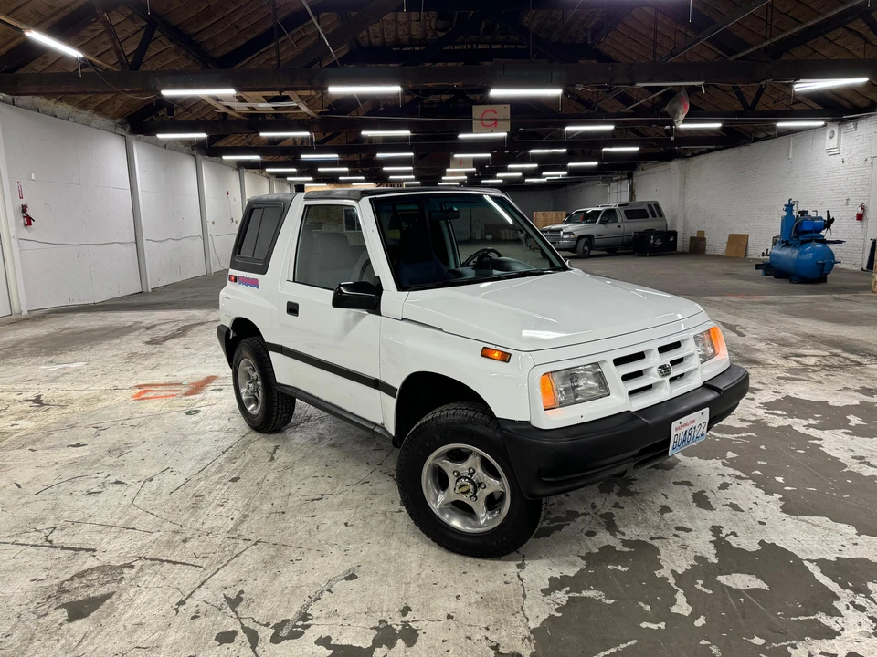 1996 Geo Tracker - Image 19 of 31