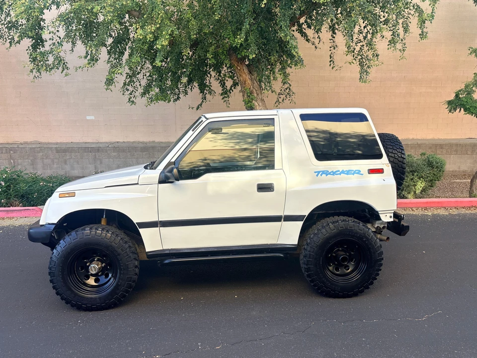 1996 Geo Tracker - Image 7 of 31