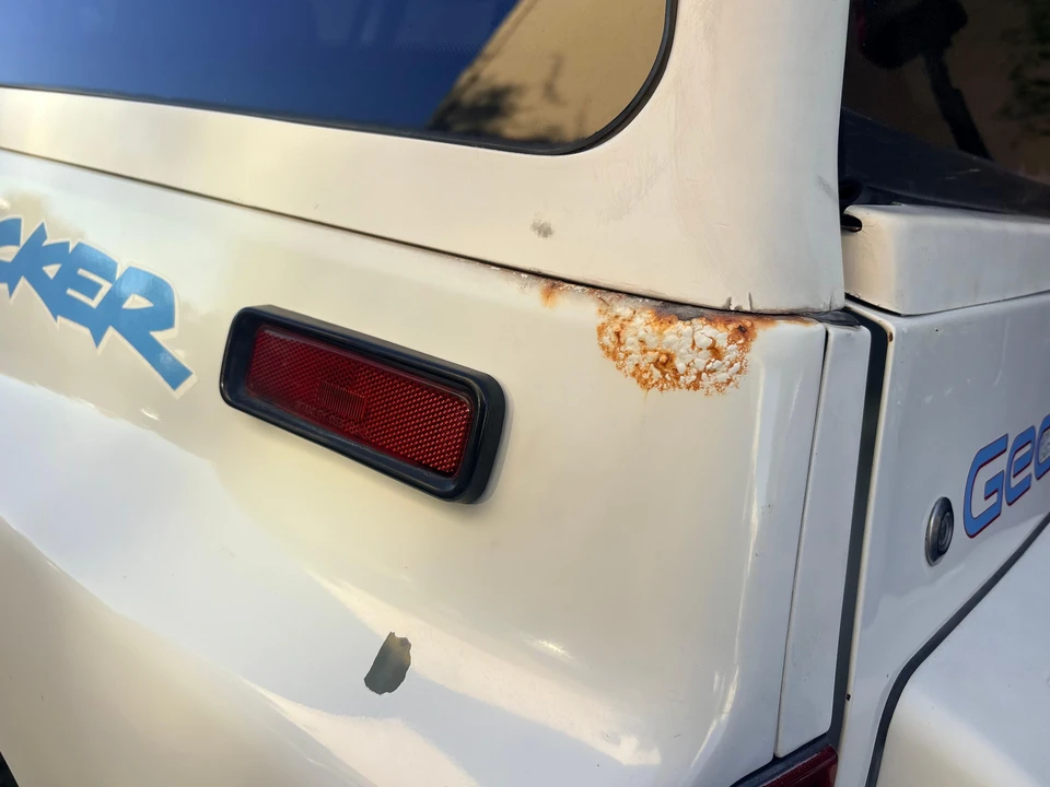 1996 Geo Tracker - Image 21 of 31