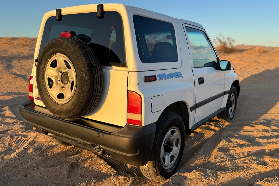 1996 Geo Tracker - Image 4 of 31