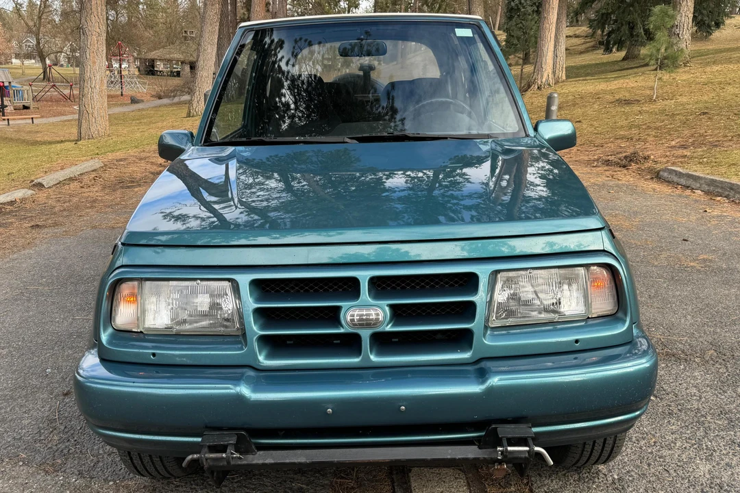 1996 Geo Tracker - Image 2 of 31