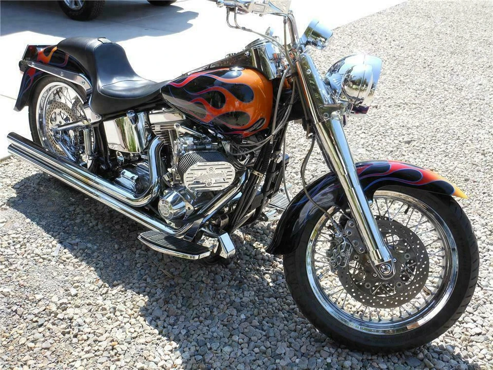 1996 Harley-Davidson Softail - Image 2 of 3