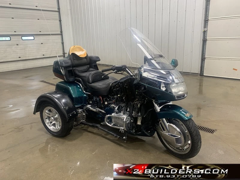 1996 Honda Gold Wing - Image 3 of 11